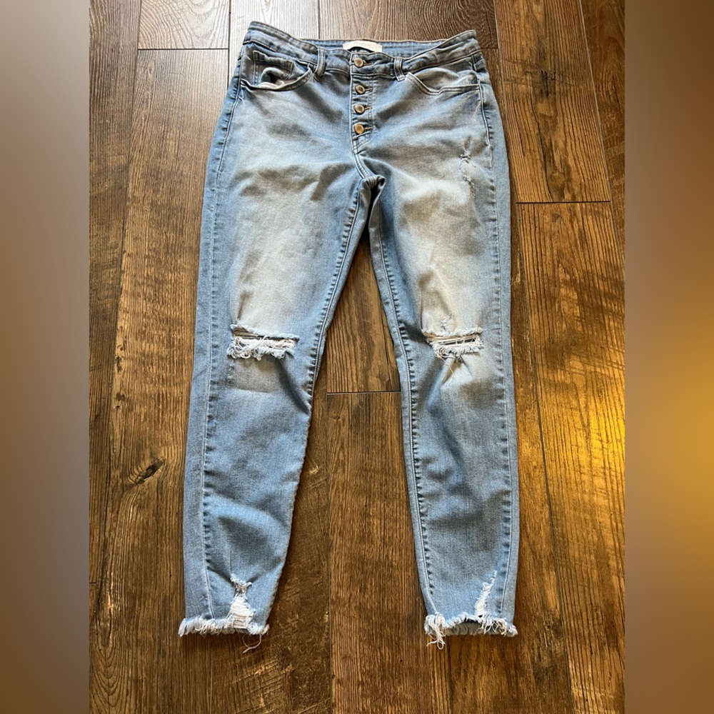 Womens Kancan jeans, size 31 button fly